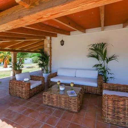 Finca Pintxito Holiday home *